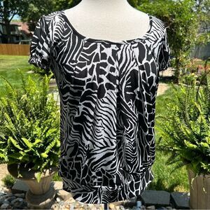 BYER CALIFORNIA Black & White Print Top Stretchy size Large